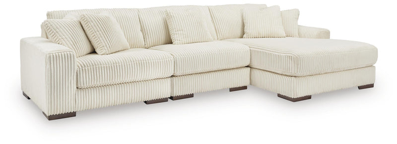 Lindyn Sectional with Chaise