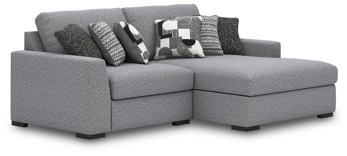 Bealton Sectional with Chaise