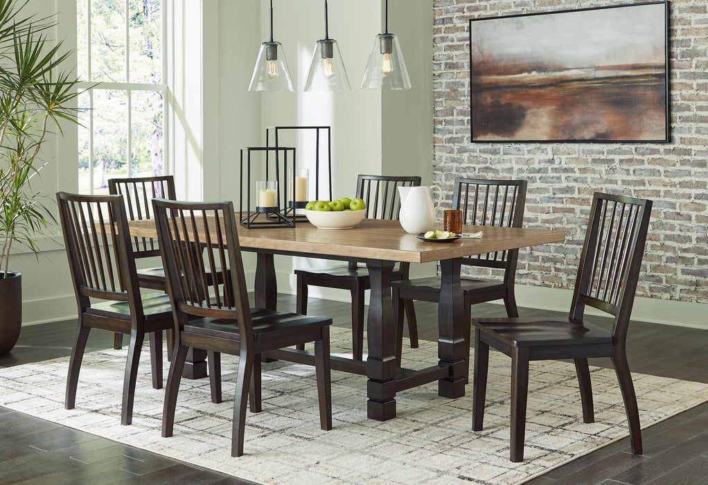 Charterton Dining Room Set