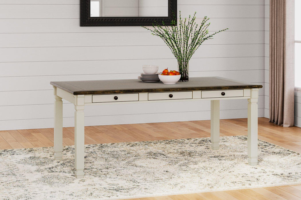 Bolanburg Dining Table