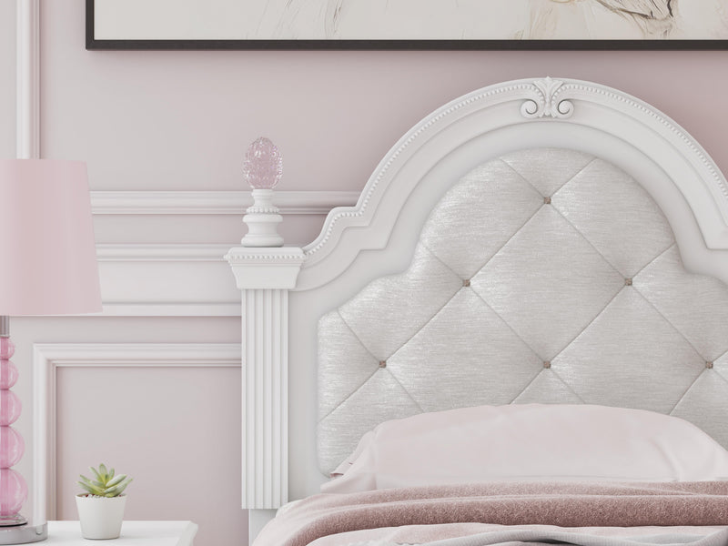 Kozlani Upholstered Bed