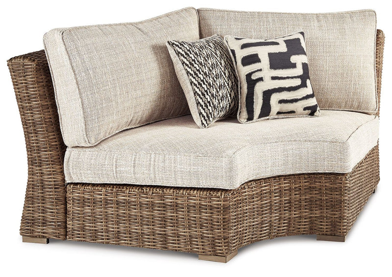 Beachcroft - Curved Corner Chair w/Cushion - Beige